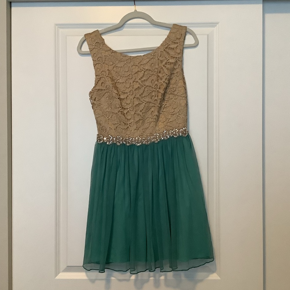 NWT City Studio Tan and Teal Dress (size 5)